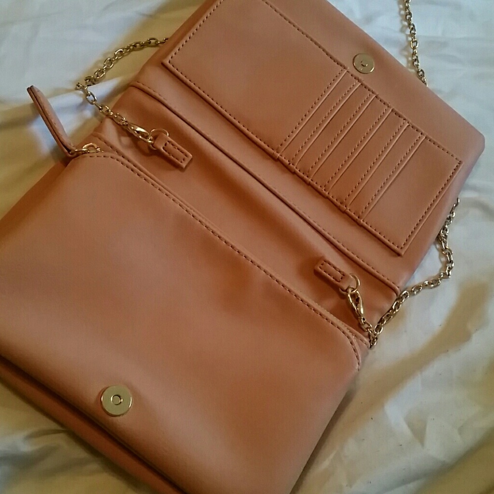 Purse - Picture 3 of 4