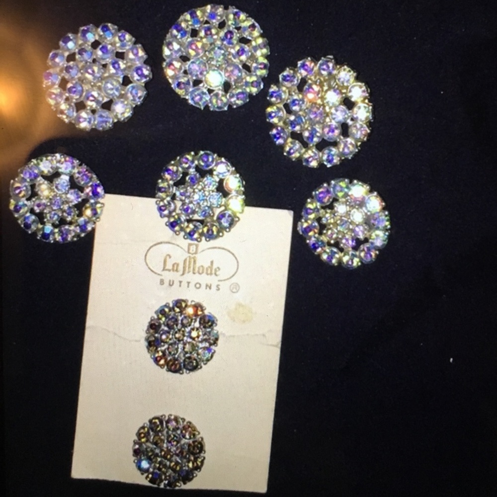 1950's Vintage - La Mode Buttons ( sold out )