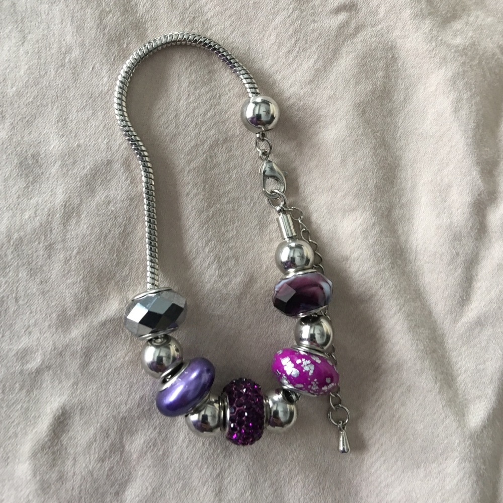 Bracelets - Picture 3 of 3