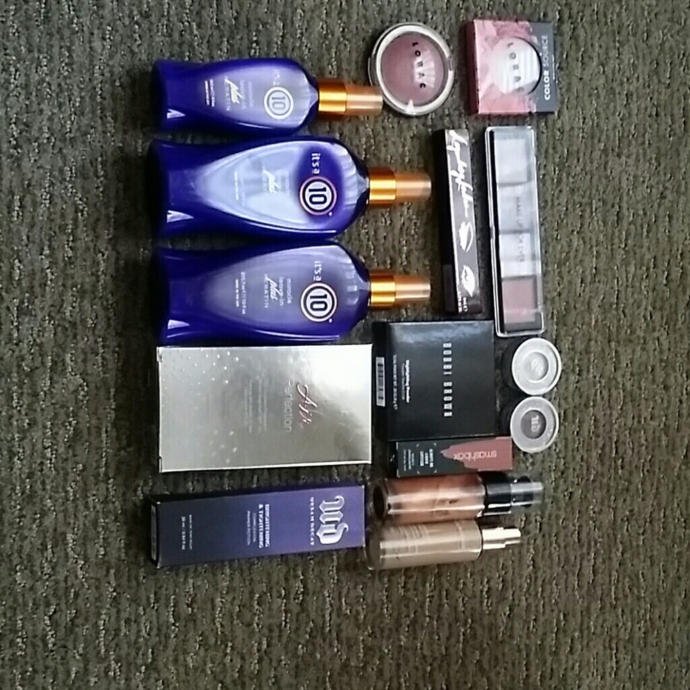 Makeup bundle for Andrea