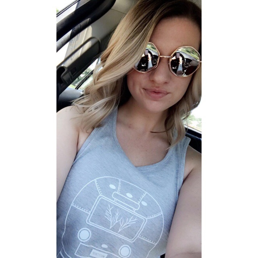 Meet your Posher, Cassy