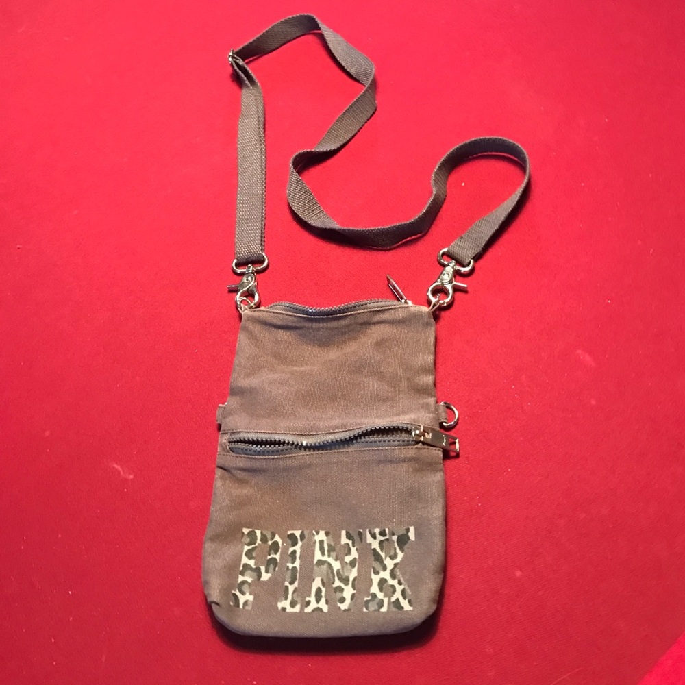Crossover pink purse