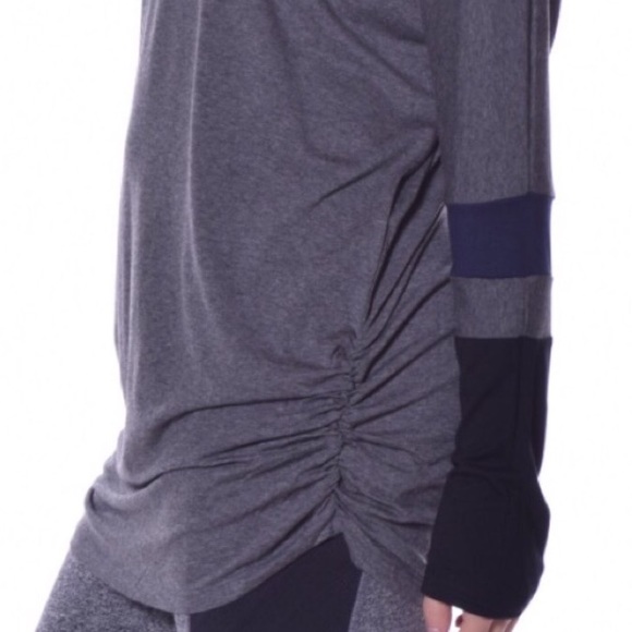 Long- sleeve Color block tunic - Picture 4 of 6