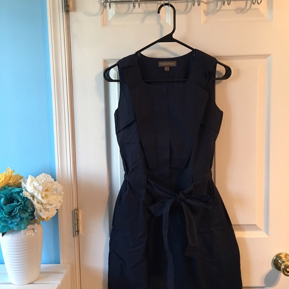 Beautiful fabric, navy blue dress