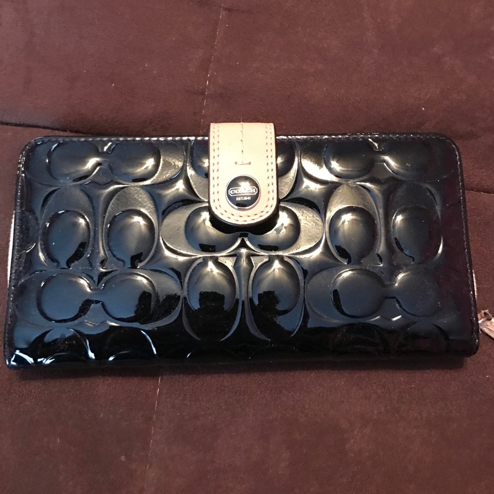 Authentic Coach Wallet