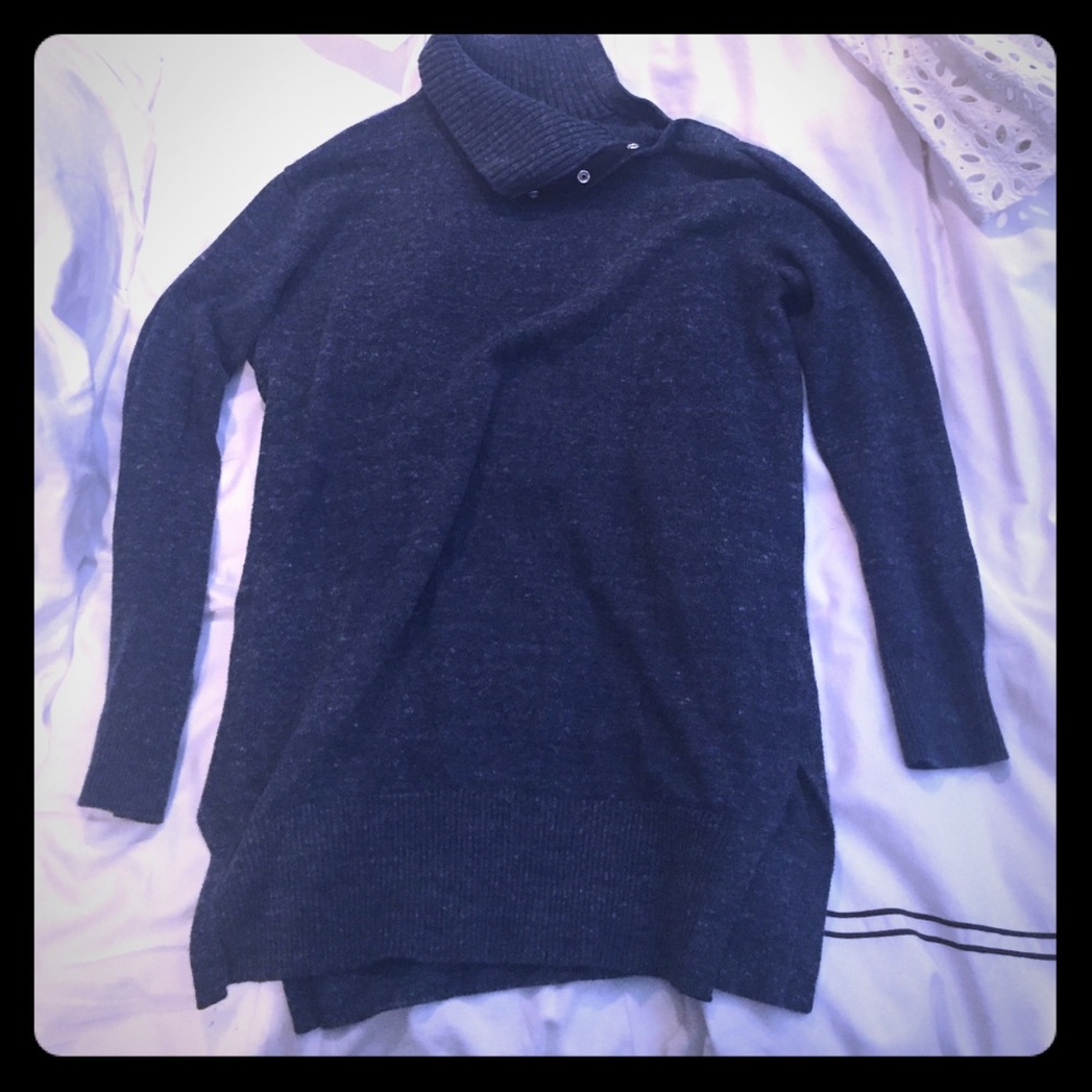 Gap Blue Sweater