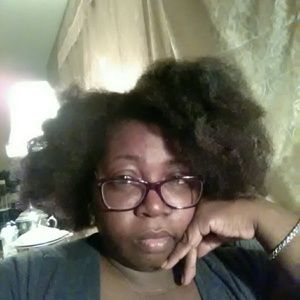 Meet your Posher, Katrina