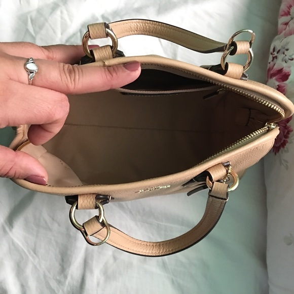 Coach mini satchel crossbody - Picture 2 of 4