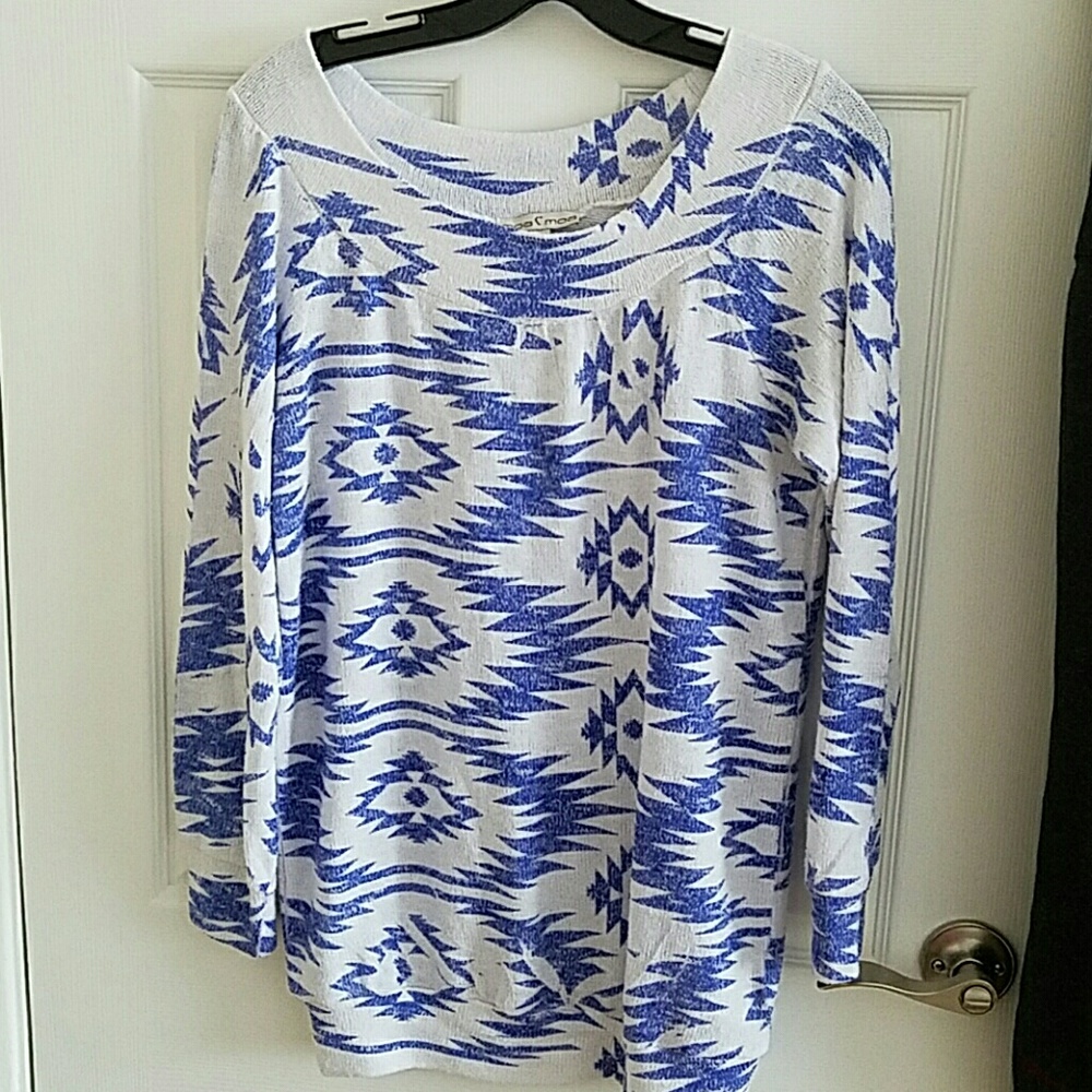 Super cute sweater!
