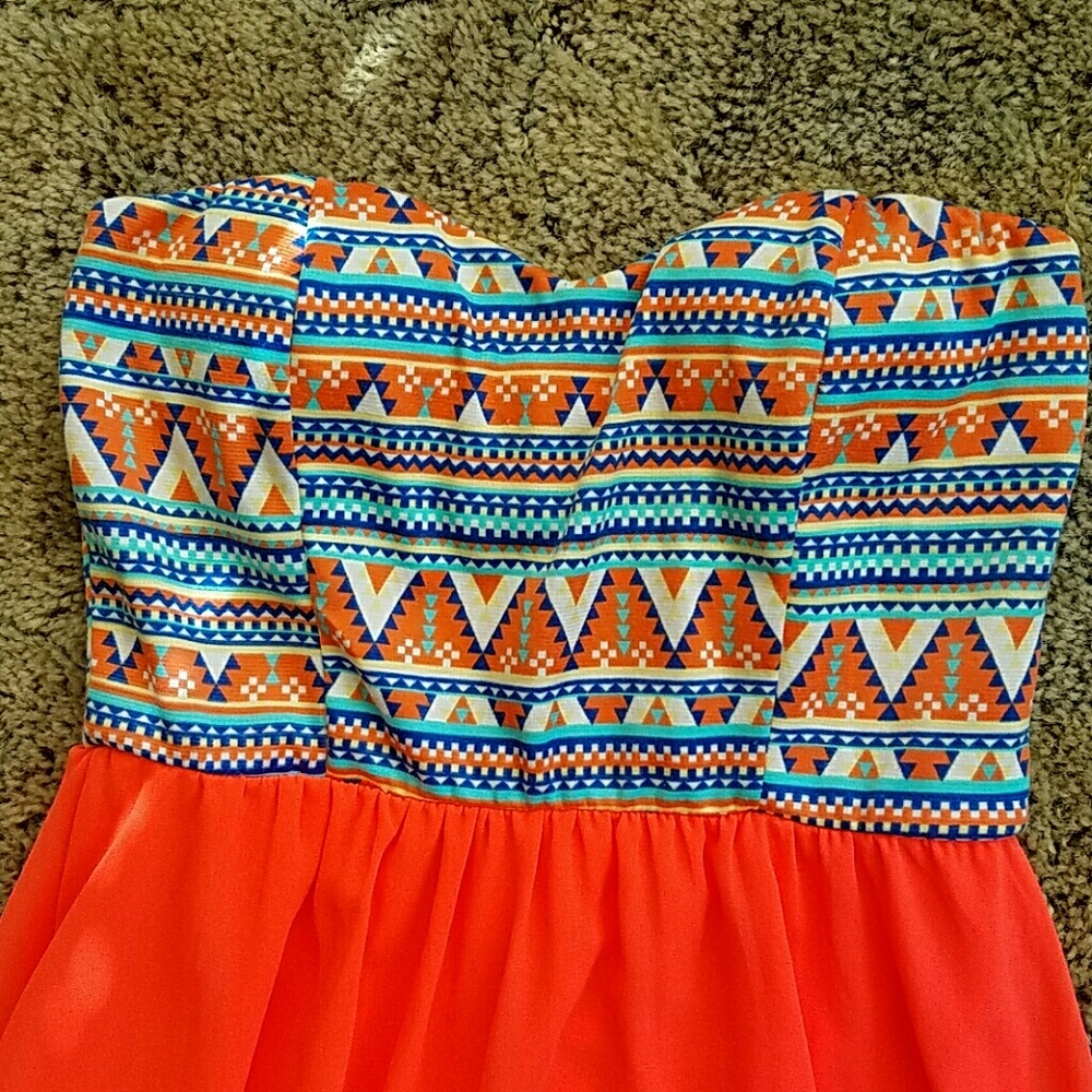 Dress - Picture 2 of 2