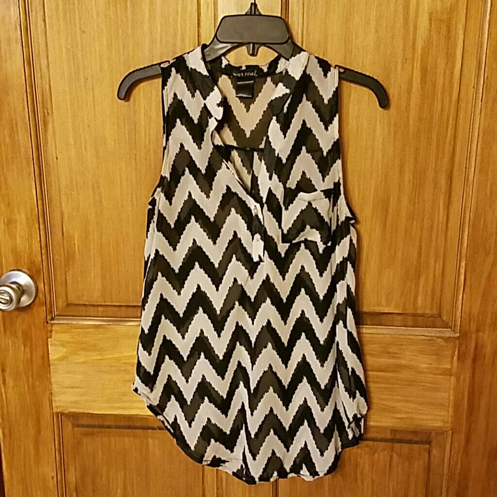 Blouse. Size S.