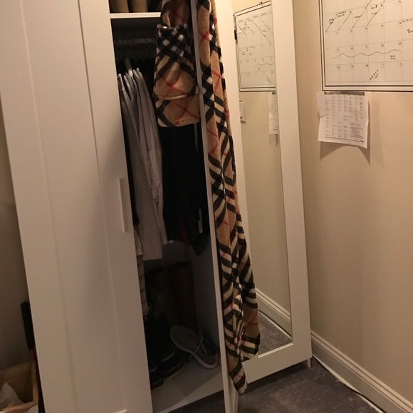 Super comfy scarf!! - Picture 2 of 3