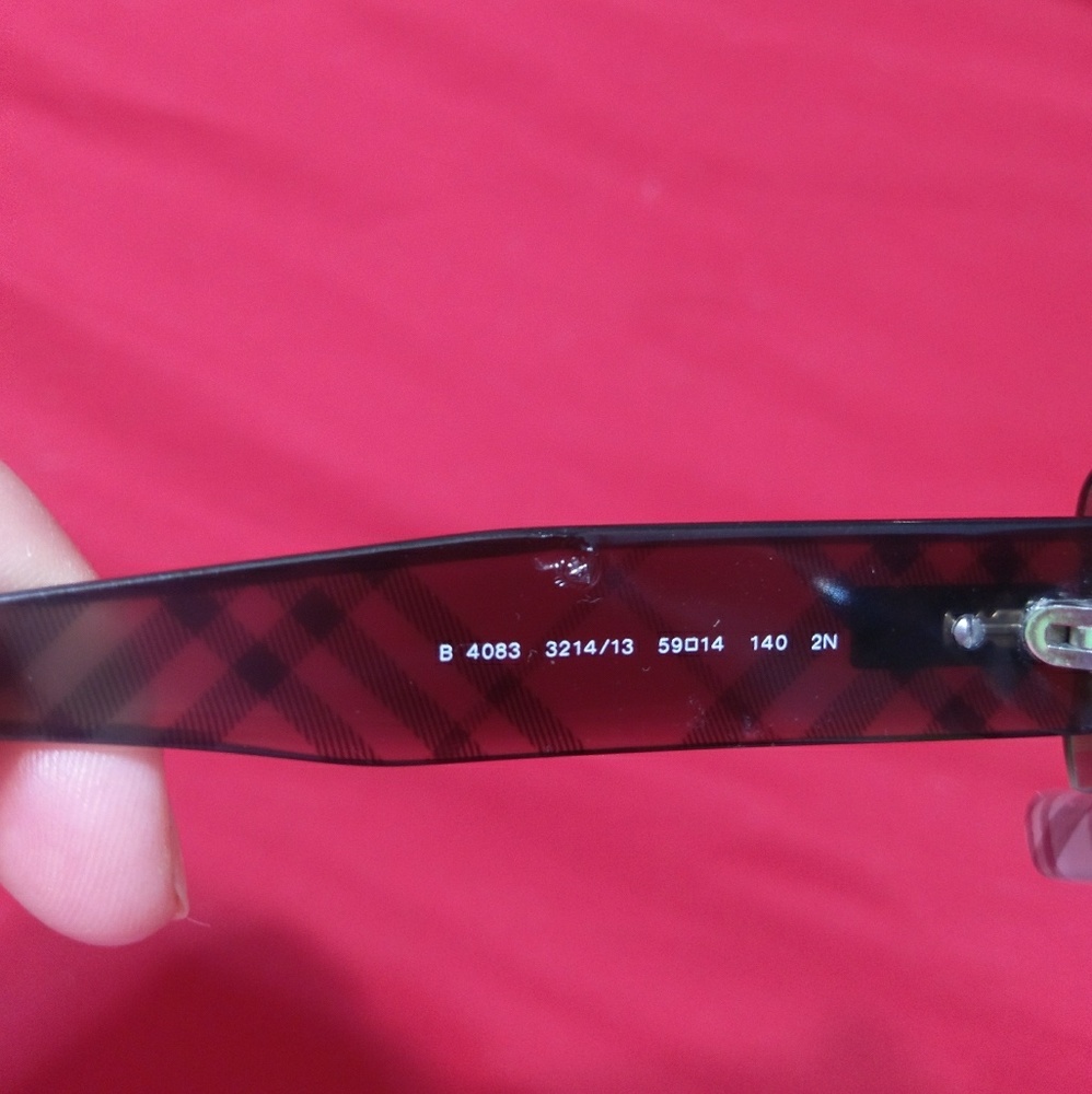 Authentic Burberry Sunglasses - image 3