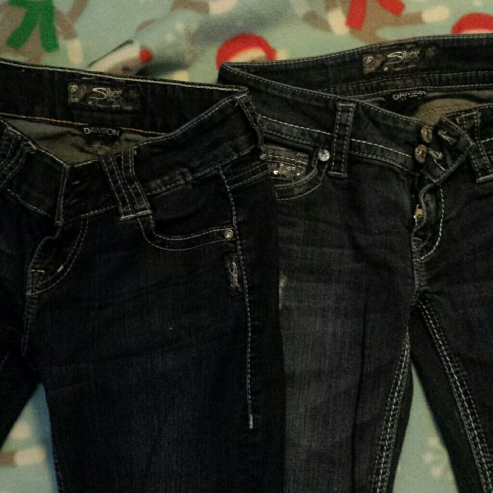 Silver jeans dawson both size 26 and length 32