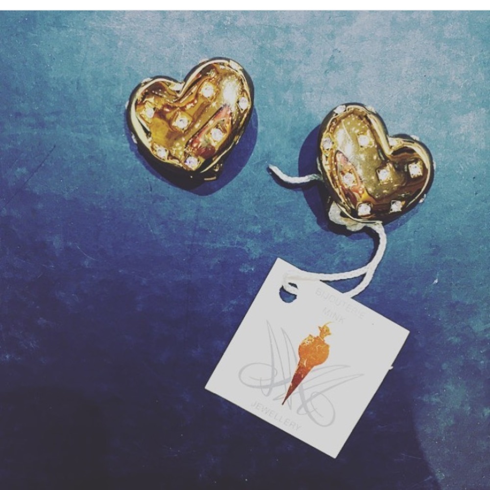 Vintage Hearts clip on earrings