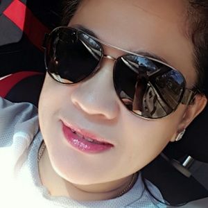 Meet your Posher, Janet