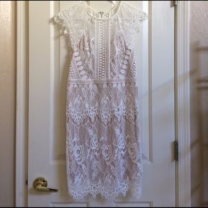 BNWT Stretchy Lace Little White Dress