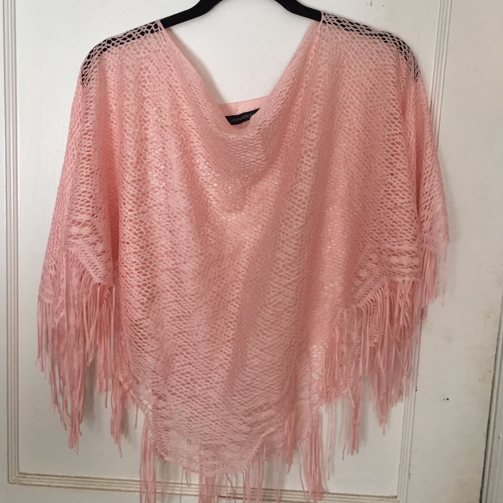 Lightweight pink pancho