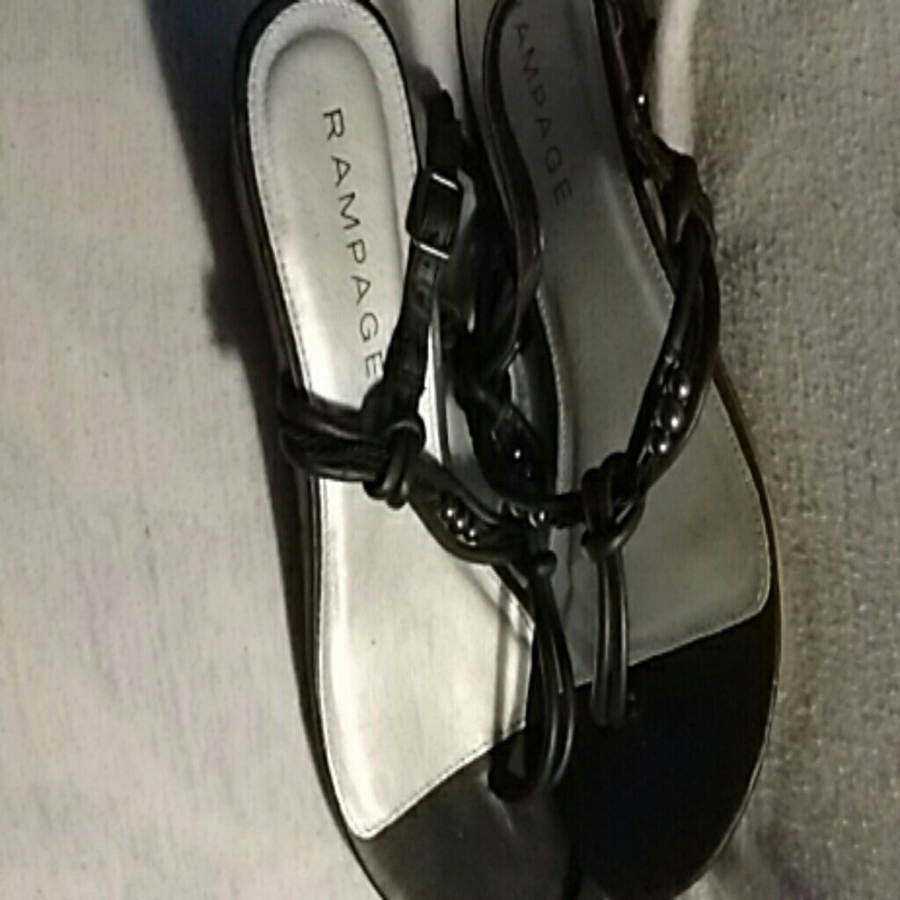 Sandals - Picture 4 of 4