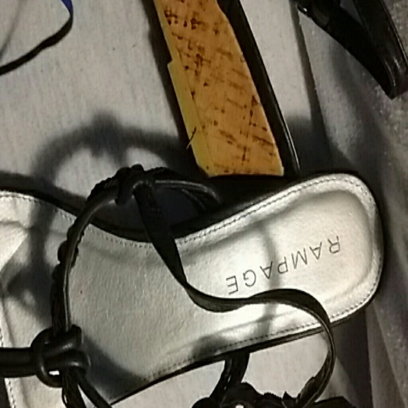 Sandals - Picture 2 of 4