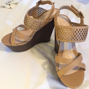 Nude wedges (never been worn!)