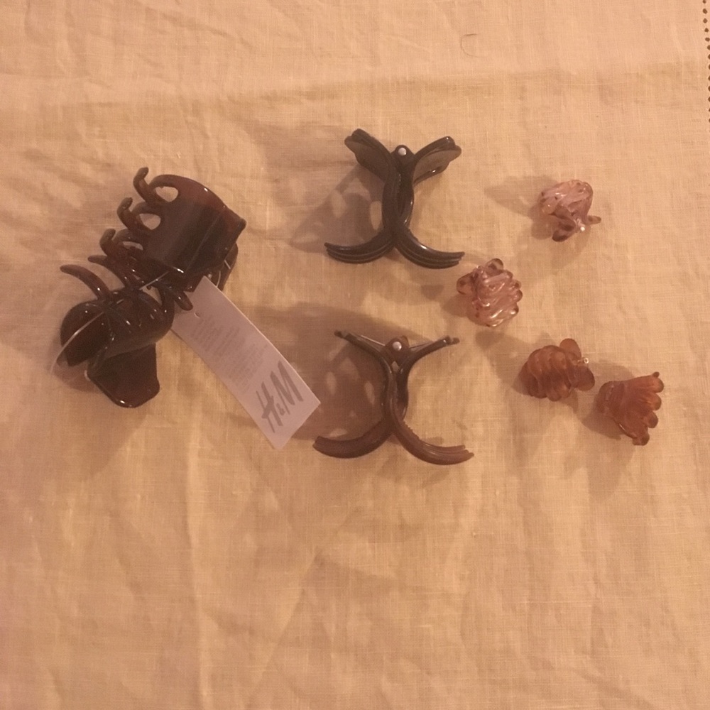 Hair clips
