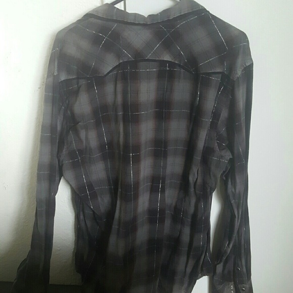 Guess button up - Picture 2 of 3