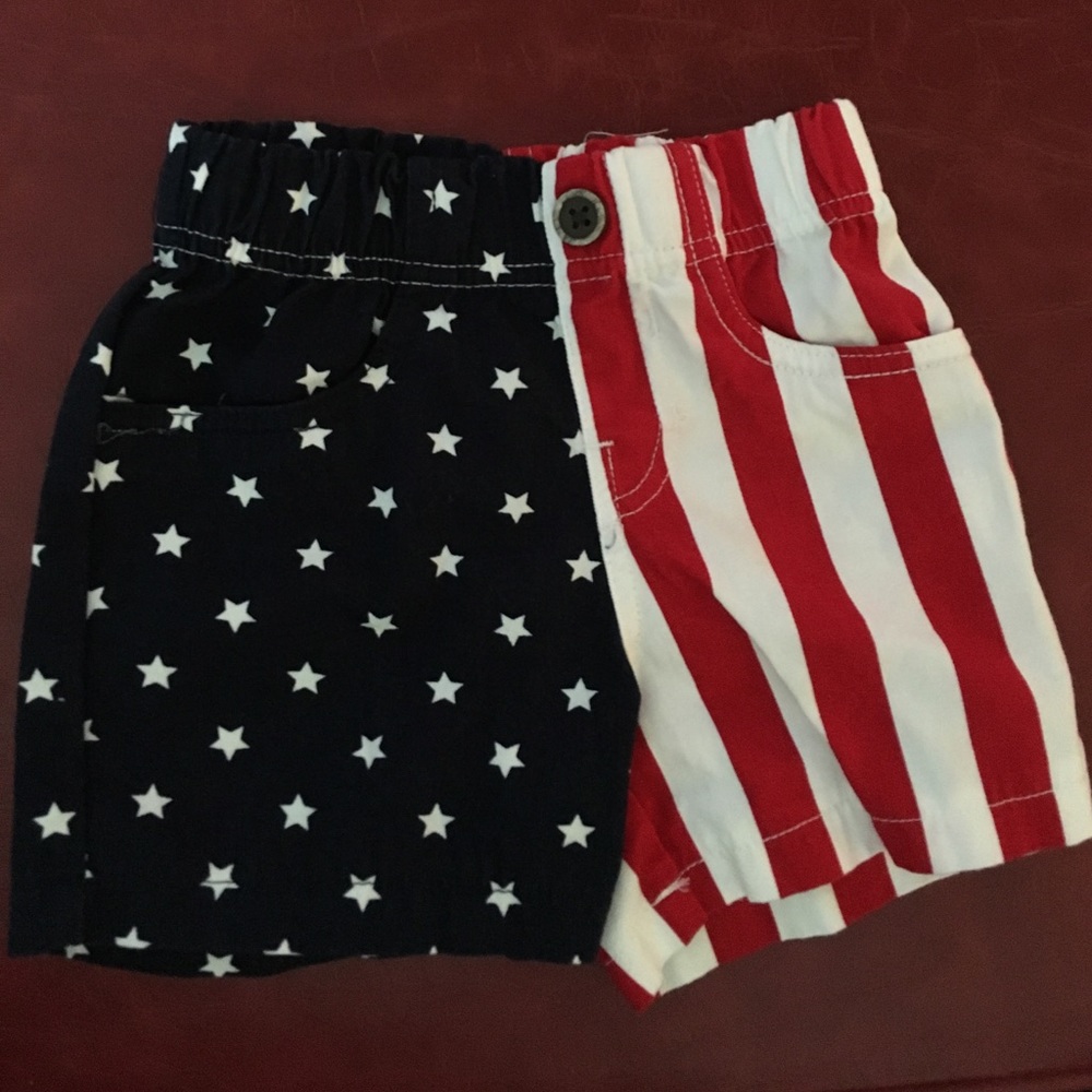 American flag shorts.Size 6-9 months.  Worn once.