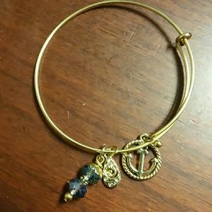 Gold fashion bracelet brand new