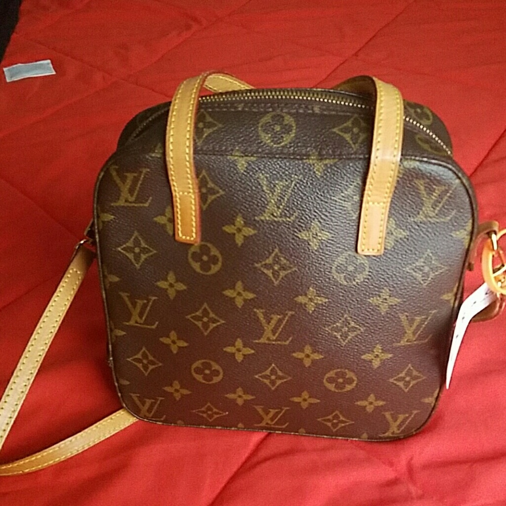 Authentic Louis Vuitton Crossbody