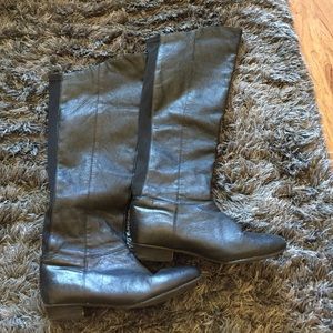 Black Steve Madden boots