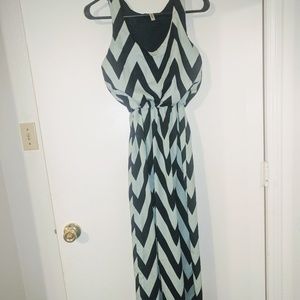 {Espresso} Chevron dress👗