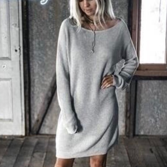 Dresses & Skirts - 💙Gray Long Sleeve Knitwear Dress