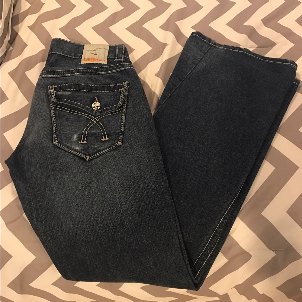 Tag denim jeans