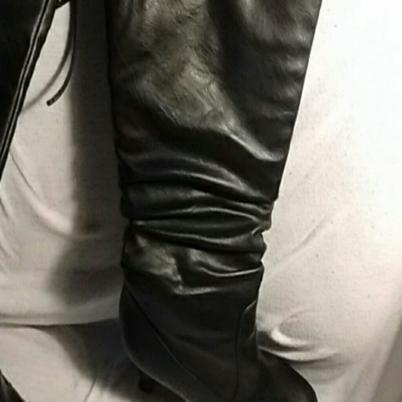 Boots - Picture 6 of 6