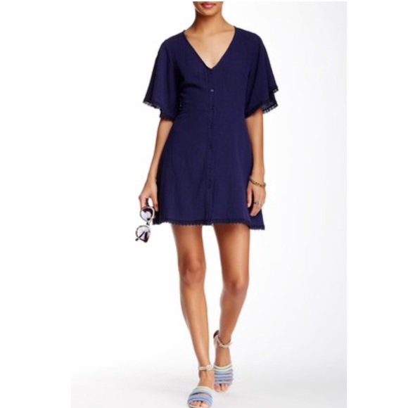 Lush - Woman’s Cutout  Back Scalloped Dress - Picture 2 of 3