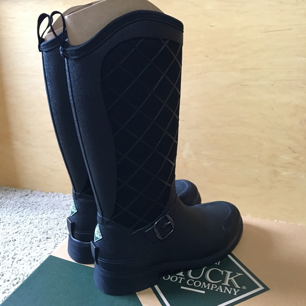 Women's Pacy II Muck Boots size 7 NIB