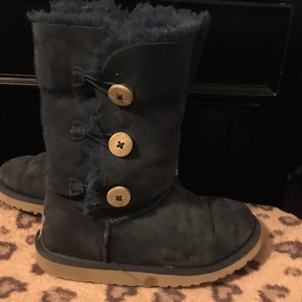 UGG boots navy blue bailey triple button