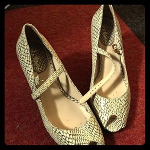 Cole haan faux snake skin heels with peep toe