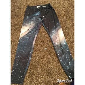 Outerspace print leggings
