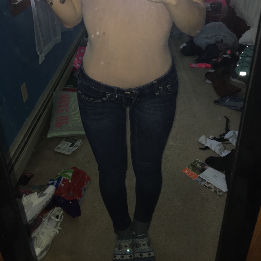 ✨ Hollister Jeans ✨