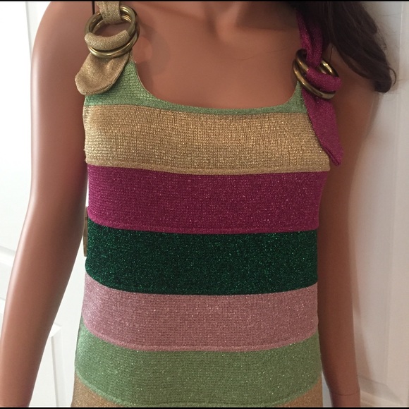 Missing metallic dress - Picture 3 of 6