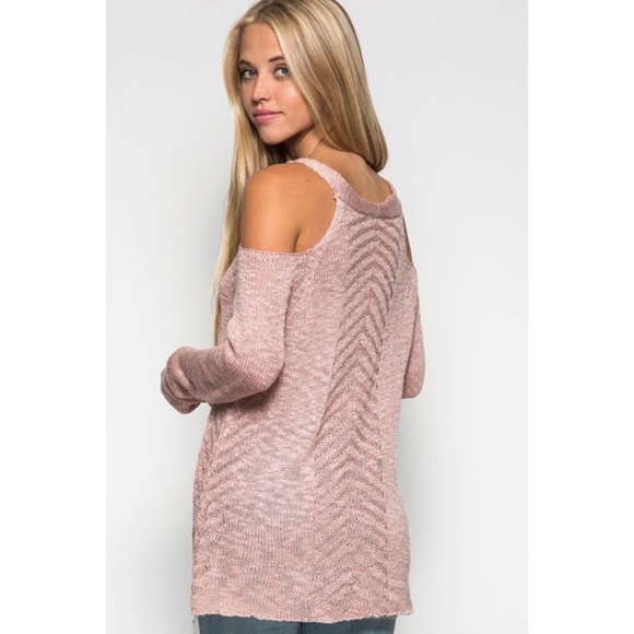 1 left!! LARKSPUR Cold Shoulder Sweater - Picture 2 of 4