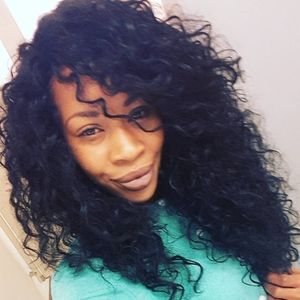 Meet your Posher, Kenisha