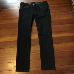 Levi's dark washed slight curve skinny jeans