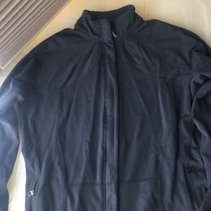 Lululemon ruffles back jacket