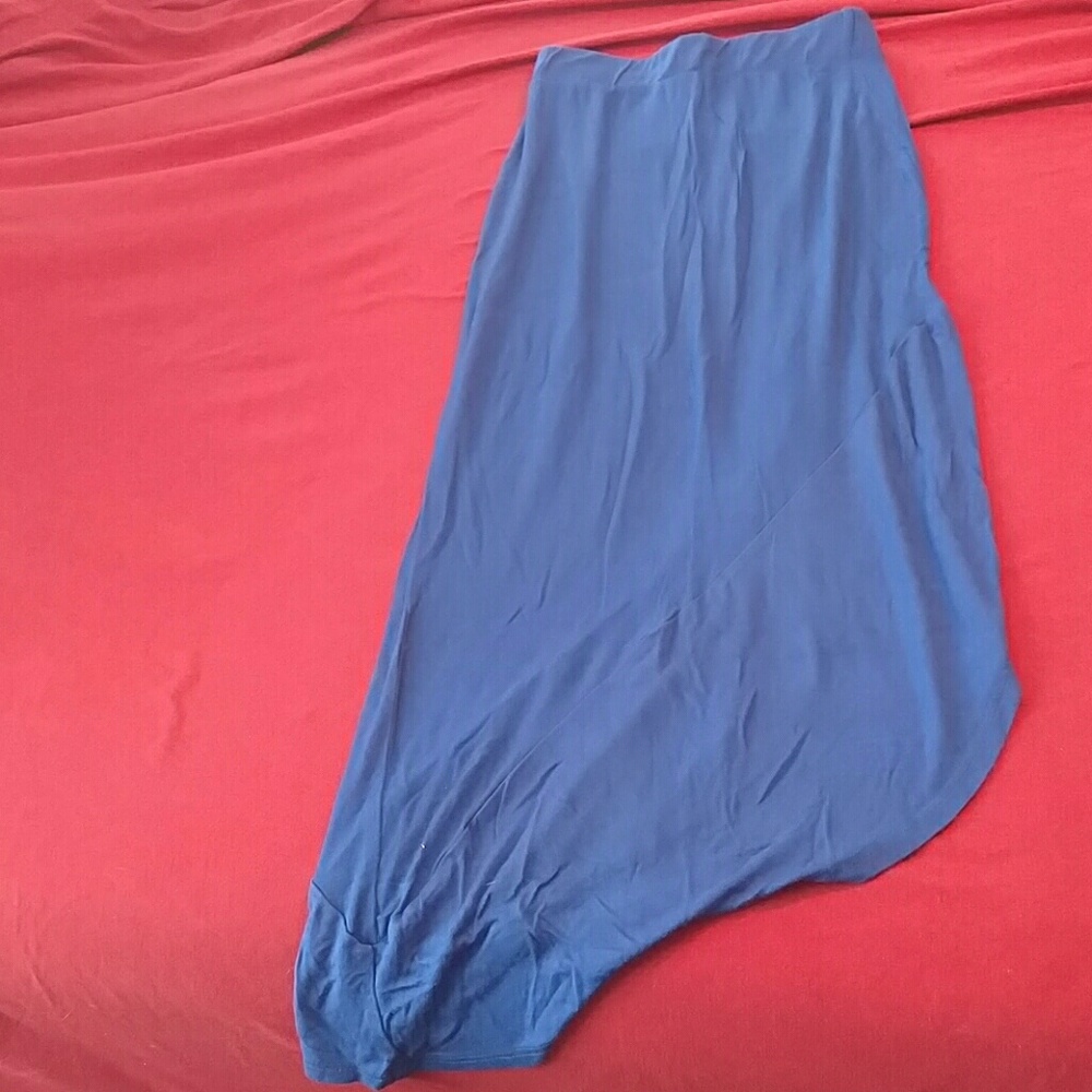 Charlotte russe flowy skirt