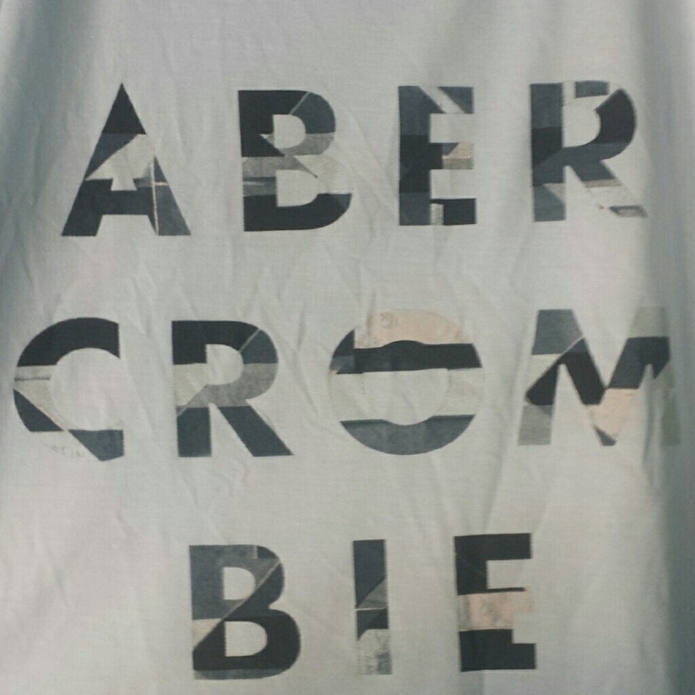 Abercrombie & Fitch Short Sleeve Tee Shirt Small - Picture 2 of 8