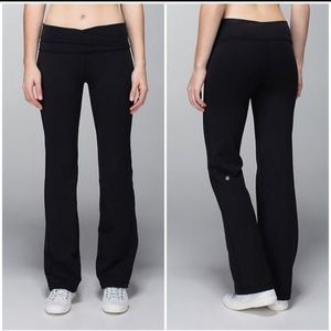 Lululemon Astro black yoga pants size 2