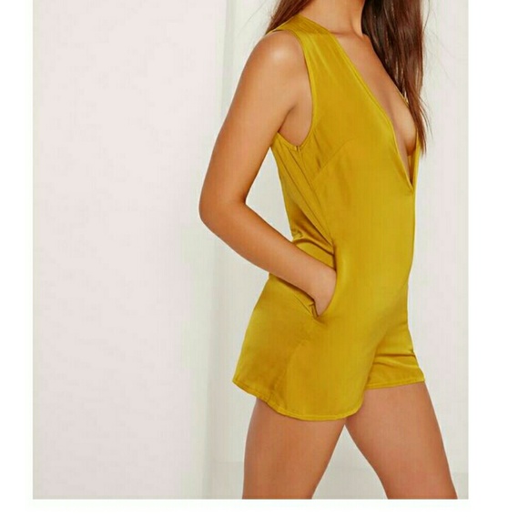 LAST ONE! silky plunge one piece - Picture 2 of 5